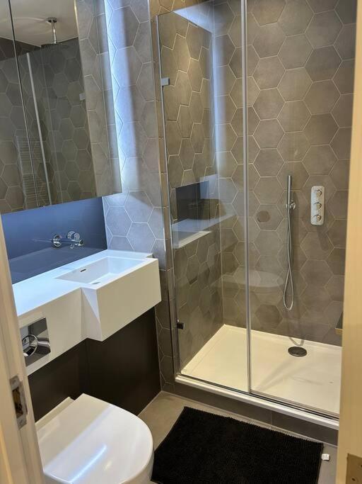 Modern 2 Bedroom Flat Near King'S Cross. ลอนดอน ภายนอก รูปภาพ